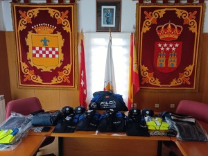 La Policía Local de Pezuela de las Torres estrena nuevo uniforme